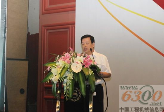 國家發(fā)改委投資運(yùn)行研究所副所長王欣先生在演講